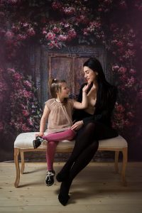 Sedinta Foto Paste pentru Copii si Familia-Sofia si Oana